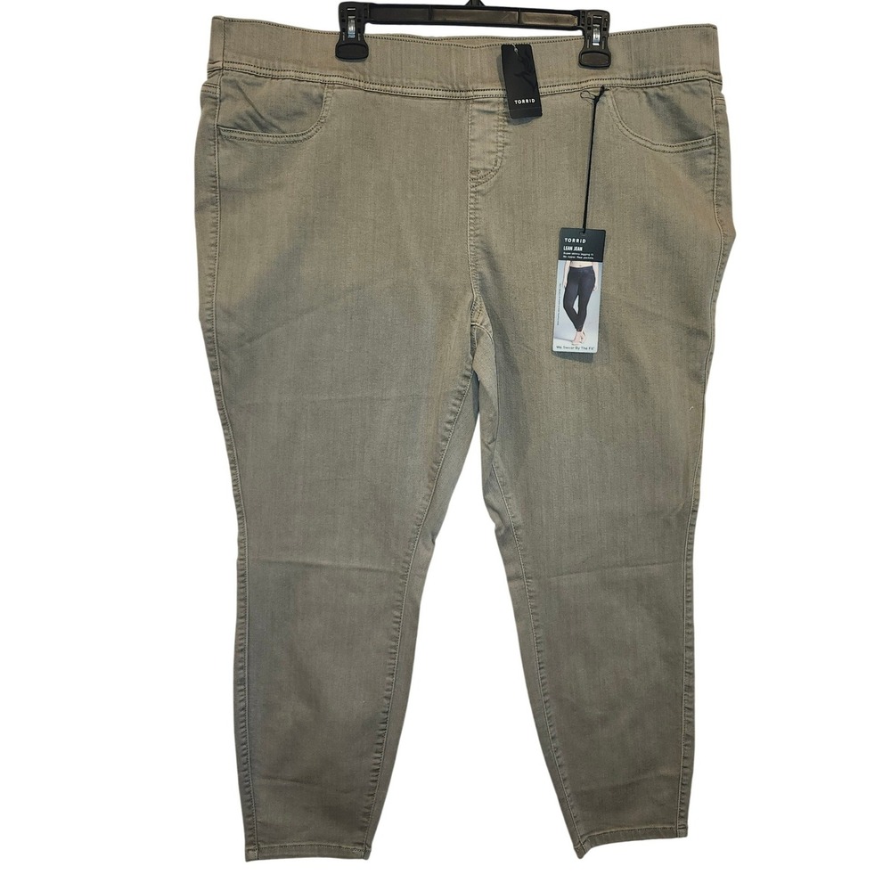 Torrid Lean Jean Desert Sand Short Skinny Pull On Pants 10646772‎ Size 3S NEW